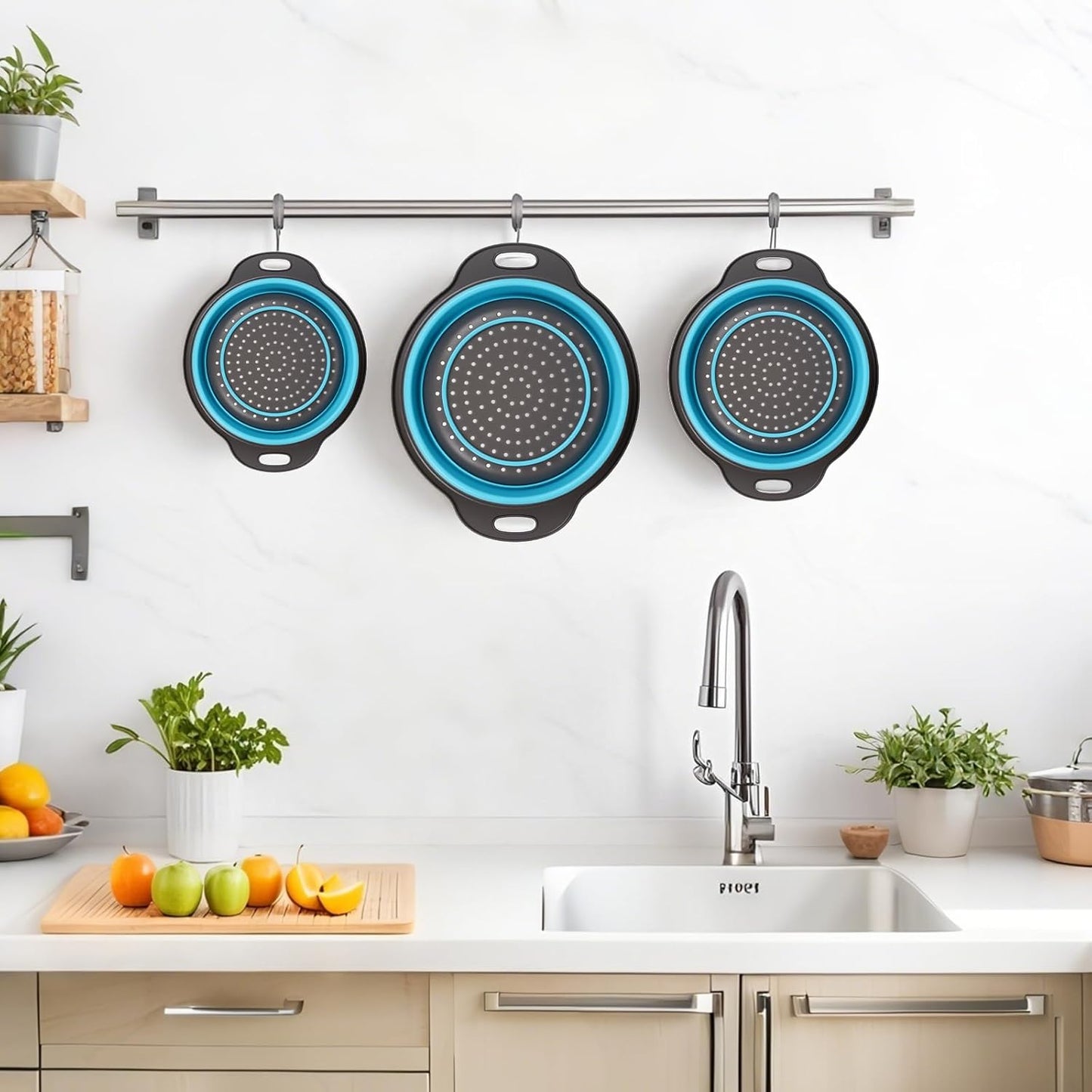 Collapsible Colander 3-Pack Set Space-Saving Foldable Kitchen Strainer with Non-Slip Base Durable Thickened PP+TPE Collapsible Strainers for Pasta, Vegetables, Fruits (Gray-White)
