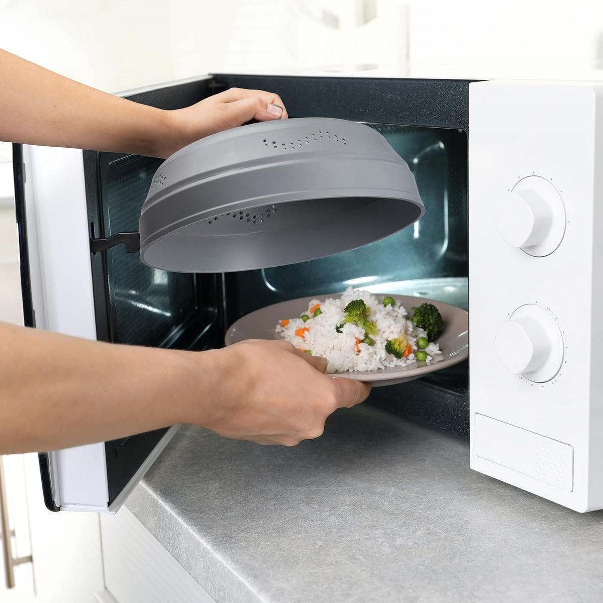 Microwave Splatter Cover Guard – Glass Silicone Dish Cover, Collapsible