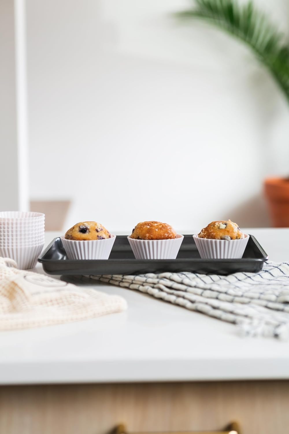 The Silicone Kitchen Silicone Individual Mini Loaf Pans - Reusable, Non-Toxic, BPA Free, Dishwasher Safe, Bento Box Accessories (12 Pack, White)