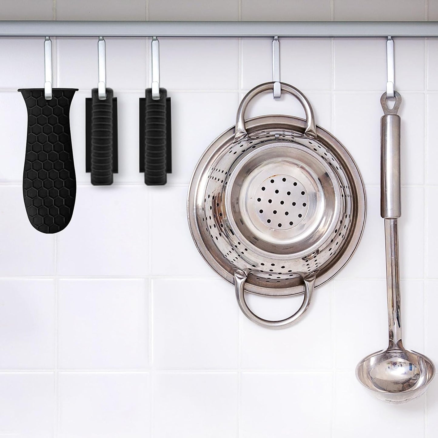 3 Piece Silicone Cast Iron Handle Cover with Pot Handle Covers Set，Cast Iron Handles Sleeve (Black-Small)