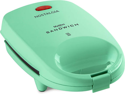 Nostalgia Retro Electric Large Hard-Boiled Egg Cooker, 7 Capacity, Poached, Scrambled, Omelets, Whites, Sandwiches, for Keto & Low-Carb Diets, Aqua