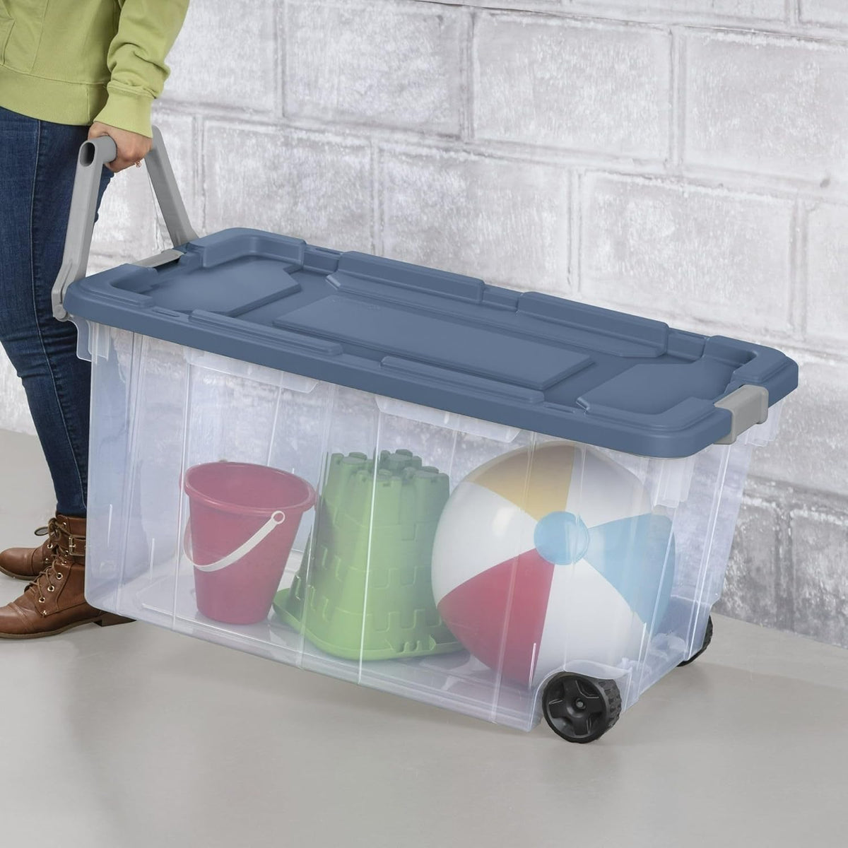 Extra Large Storage Bin, 40 Gallon Wheeled Plastic Storage Container with Handle, Green, Pack of 2 (GREEN)