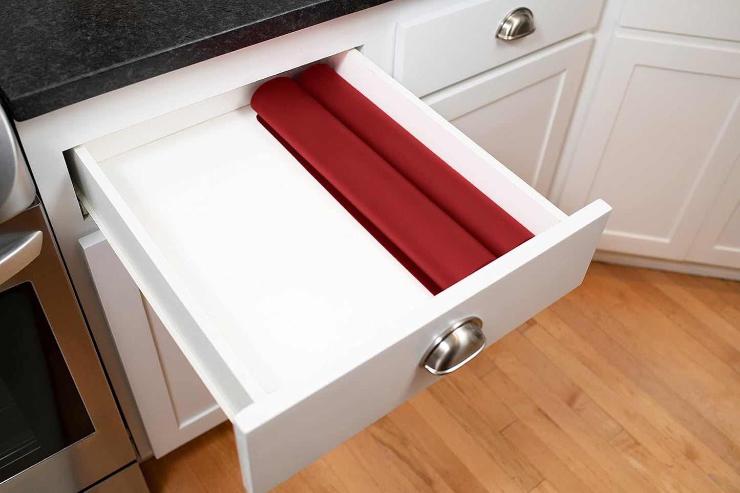 GASARÉ, Extra Large, Thick, Silicone Mat for Kitchen Counter, Heat Resistant Mat, Countertop Protector, Non-Slip, Easy to Clean, Cuttable, 25 x 17 Inches, Black