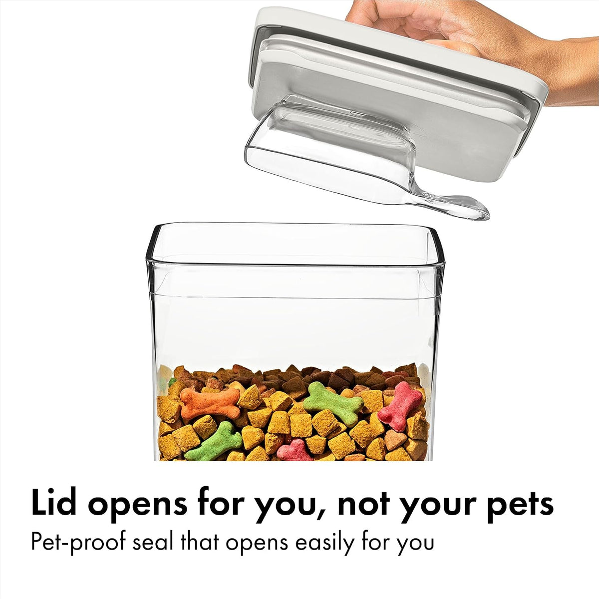 OXO Good Grips Pet POP Container – 6.0 Qt/5.7 L with Half Scoop, Ideal for up to 6.5lbs of Dog Food or 4.5lbs of Cat Food, Airtight Dog and Cat Food Storage Container, BPA Free, Clear
