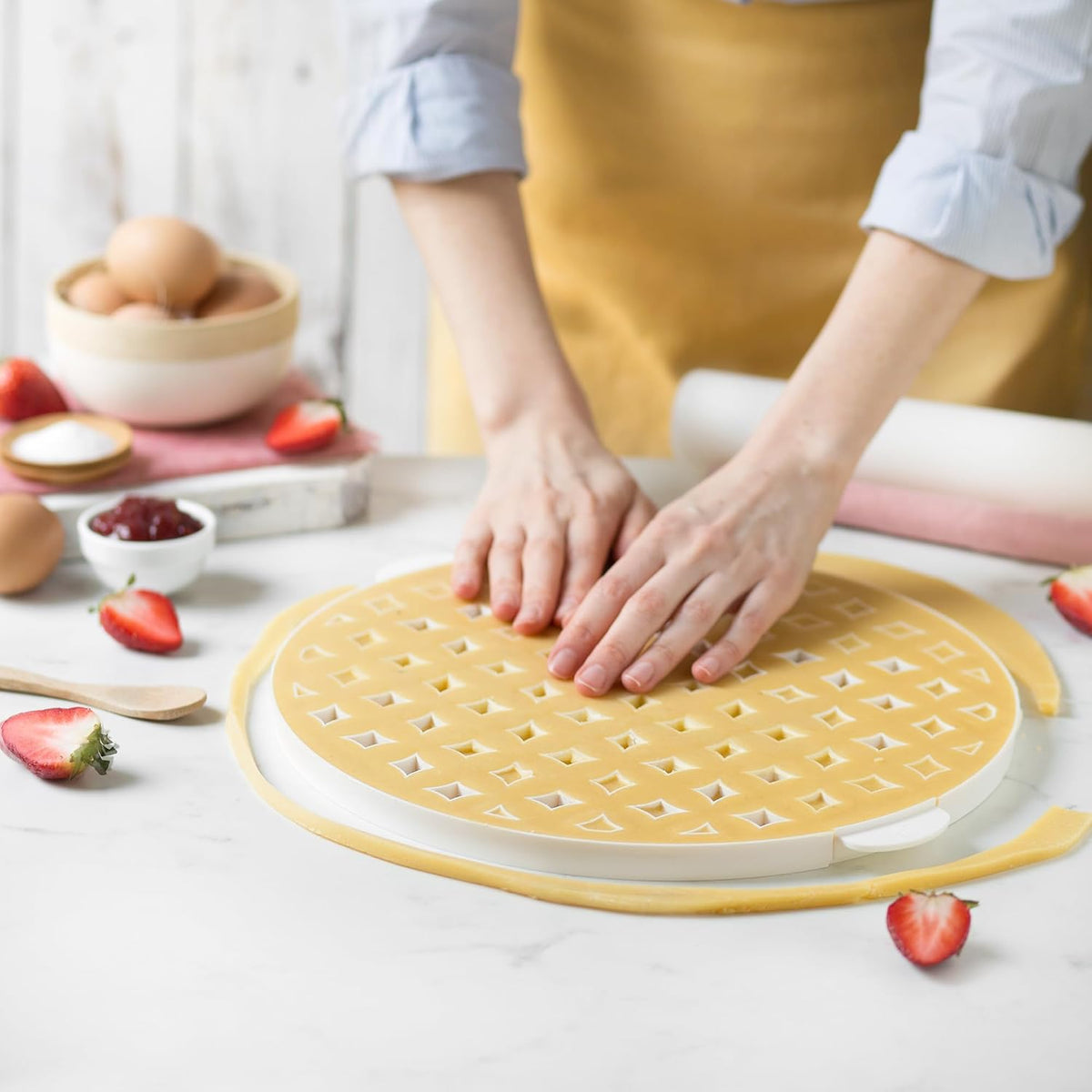 Decora Lattice Crust Cutter, White, 30 cm
