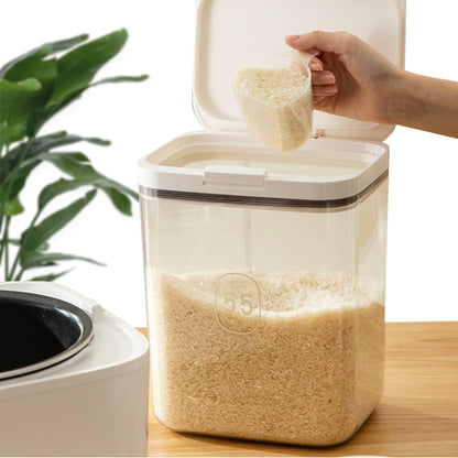 Airtight Rice Storage Bin Flour Storage Container 4.5L/4.75qt, Clear Food Container with Measuring Cup Airtight Lid for Kitchen Pantry Organization and Storage