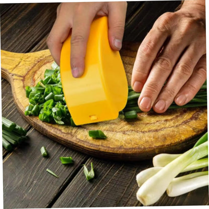 Cilantro Chopper, Herb Roller with 6 Stainless Steel Blade, Manual Herb Chopper, Detachable Washable Herb Cutter, Portable Herb Choppers for Cilantro Scallion Parsley