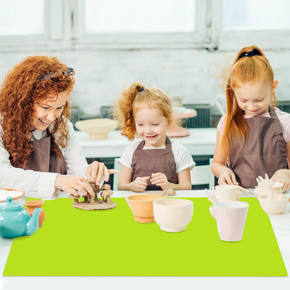 Extra Large Silicone Mat, 31.5x23.6 Inch Heat Resistant Mat for Kitchen Counter, Non Stick Silicone Baking Mat for Dough and Pastry, Thick Silicone placement Countertop Protector, Black countertop mat