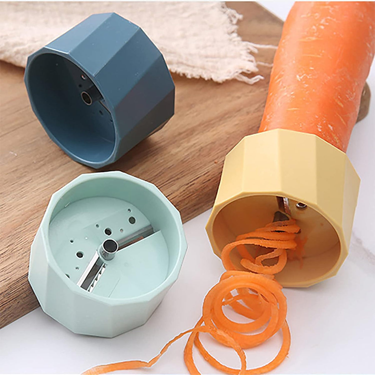 Mini Spiralizer Vegetable Slicer, Zucchini Spiralizer, Small Spiral Zester