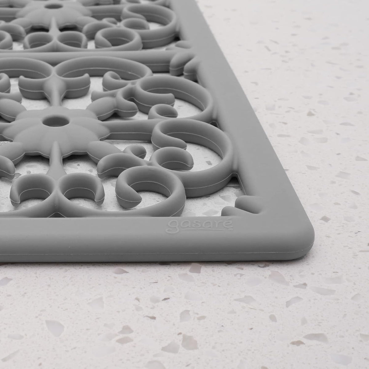 GASARÉ, Extra Large, Thick, Silicone Trivet for Hot Dishes, Pots, and Pans, Heat Resistant Mat for Countertop, Hot Pad for Kitchen, Easy to Clean, 16 x 12 x 3/8 Inches, White