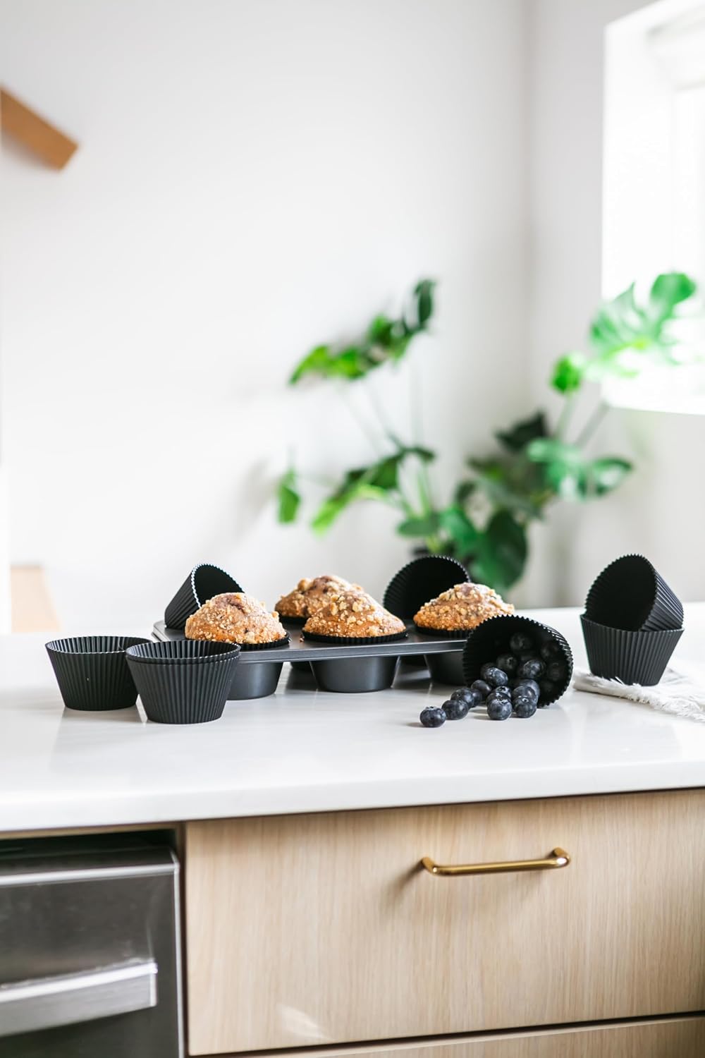 The Silicone Kitchen Reusable Silicone Bento Baking Cup, Non-Toxic, BPA Free, Dishwasher Safe Bento Box Accessories Lunch Box Dividers, Square and Rectangle, 24 Pack, Matte Black