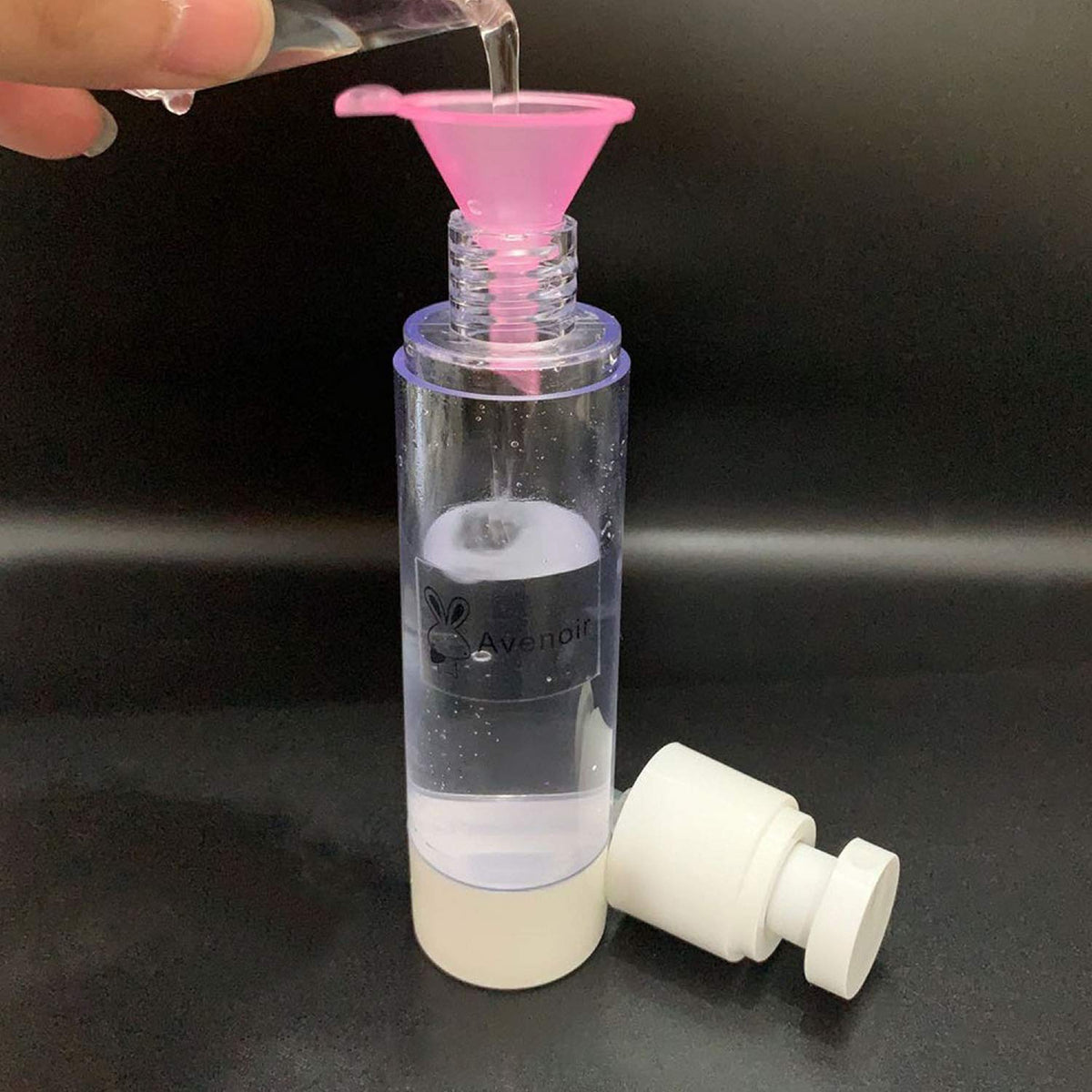 Avenoir Refillable Funnels for Lotion & Shampoo, 3 Colors