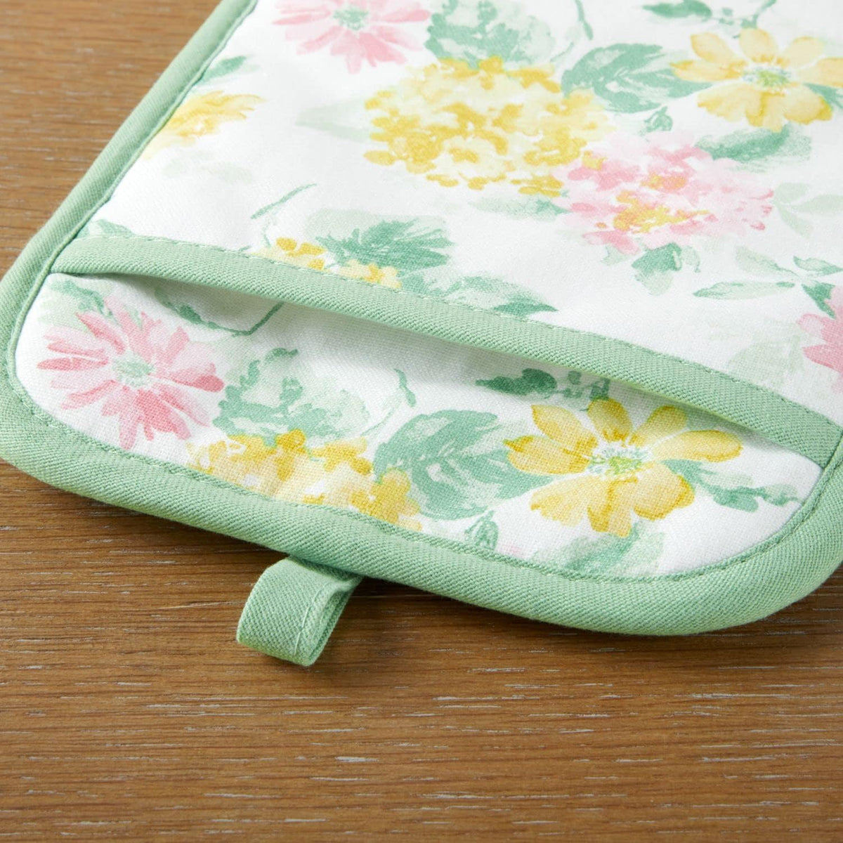 Martha Stewart Amber Floral Oven Mitt & Pot Holder Set 2-Pack, Blue/Green, OM: 7"x13" & PH: 7"x10"