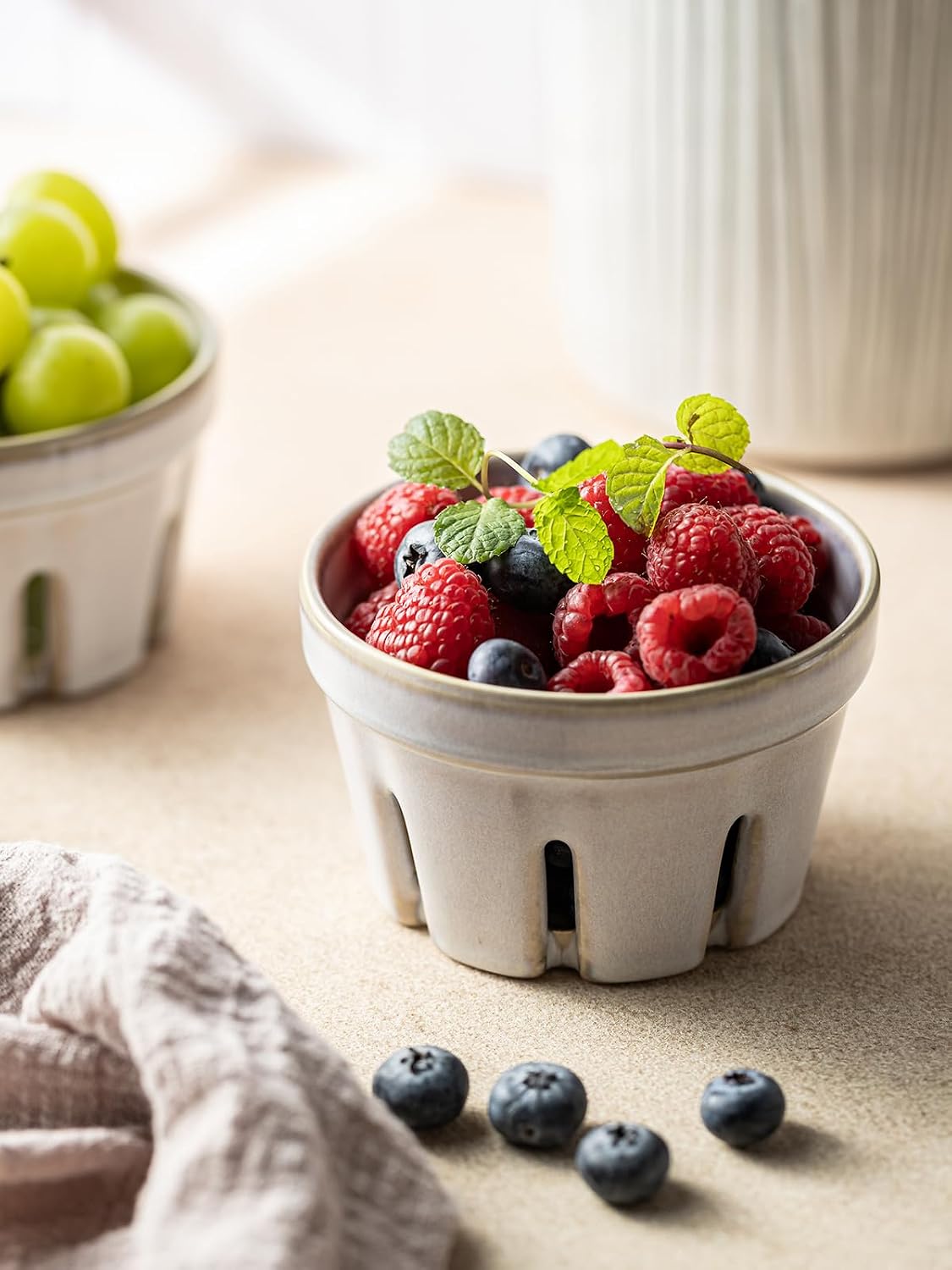 Gomakren Berry Bowls with Holes Ceramic, Berry Washing Bowl Basket Set of 2, 5.8 Inch Round Fruit Bowl Storage Containers, Strawberry Baskets, Farmhouse Kitchen Decor, Yellow + Brown