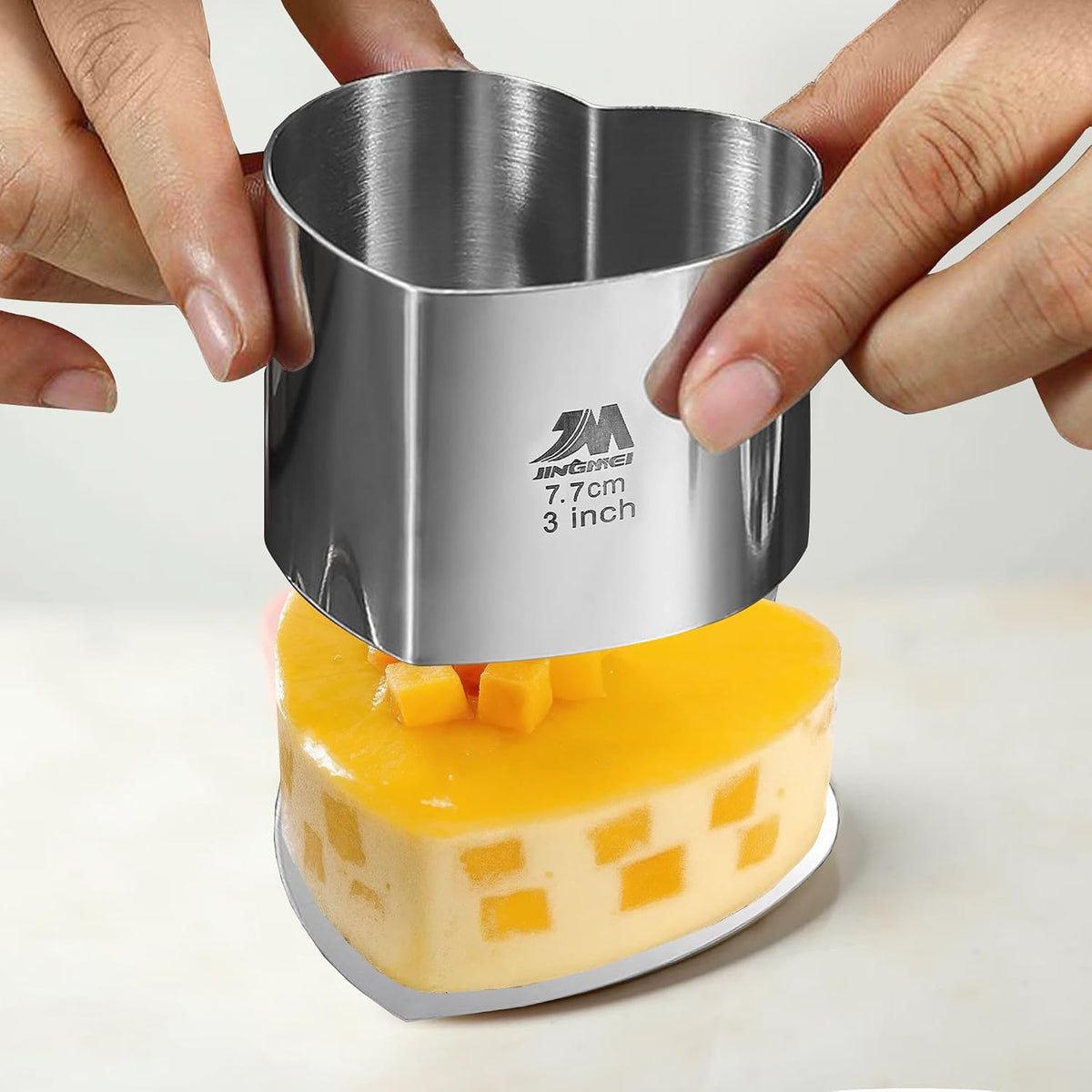 6 Pack Round Cake Ring Molds, Seamless Stainless Steel Cake Cutter with Pusher & Lifter, 3-Inch Dessert Mousse Rings for Baking (Includes 1 Pusher, 1 Lifter and 6 Rings)
