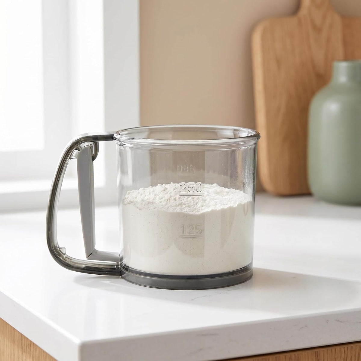 Cabilock Handheld Flour Sifter with Handle Fine Mesh Powder Strainer for Baking Flour Sugar Cocoa Powder Easy to Use and Clean for Home Restaurant Catering
