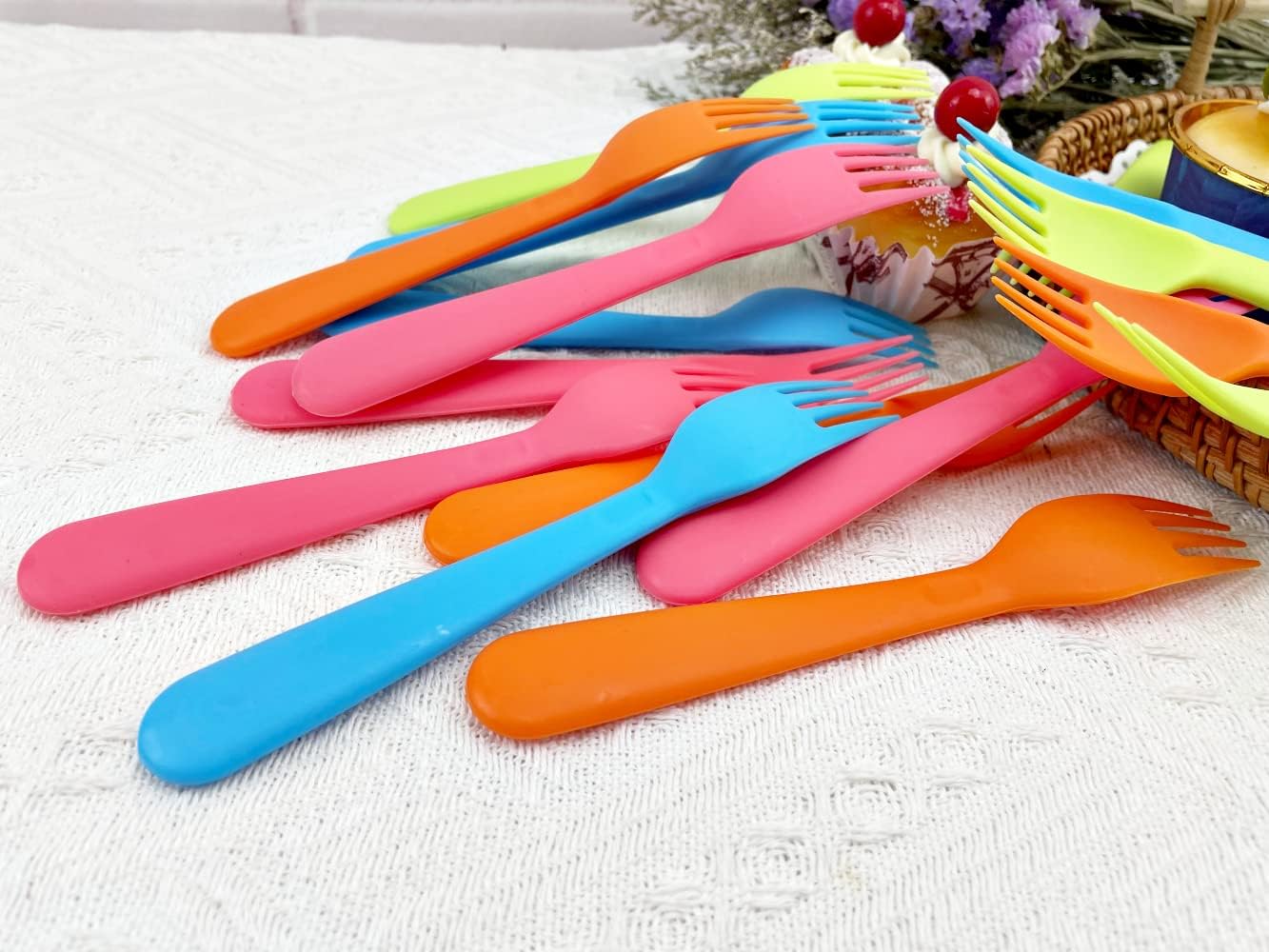 Jawbush 16 Pcs Kids Utensils, Plastic Kids Forks and Spoons, Reusable Toddler Utensils, Durable Flatware Set for Lunch Box, Easy to Use, BPA Free