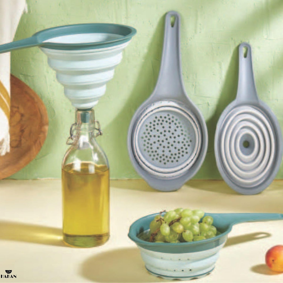 Collapsible Colanders for Kitchen | Strainer with Handle, Over Sink Collander, Rice Strainer | 4 Pcs