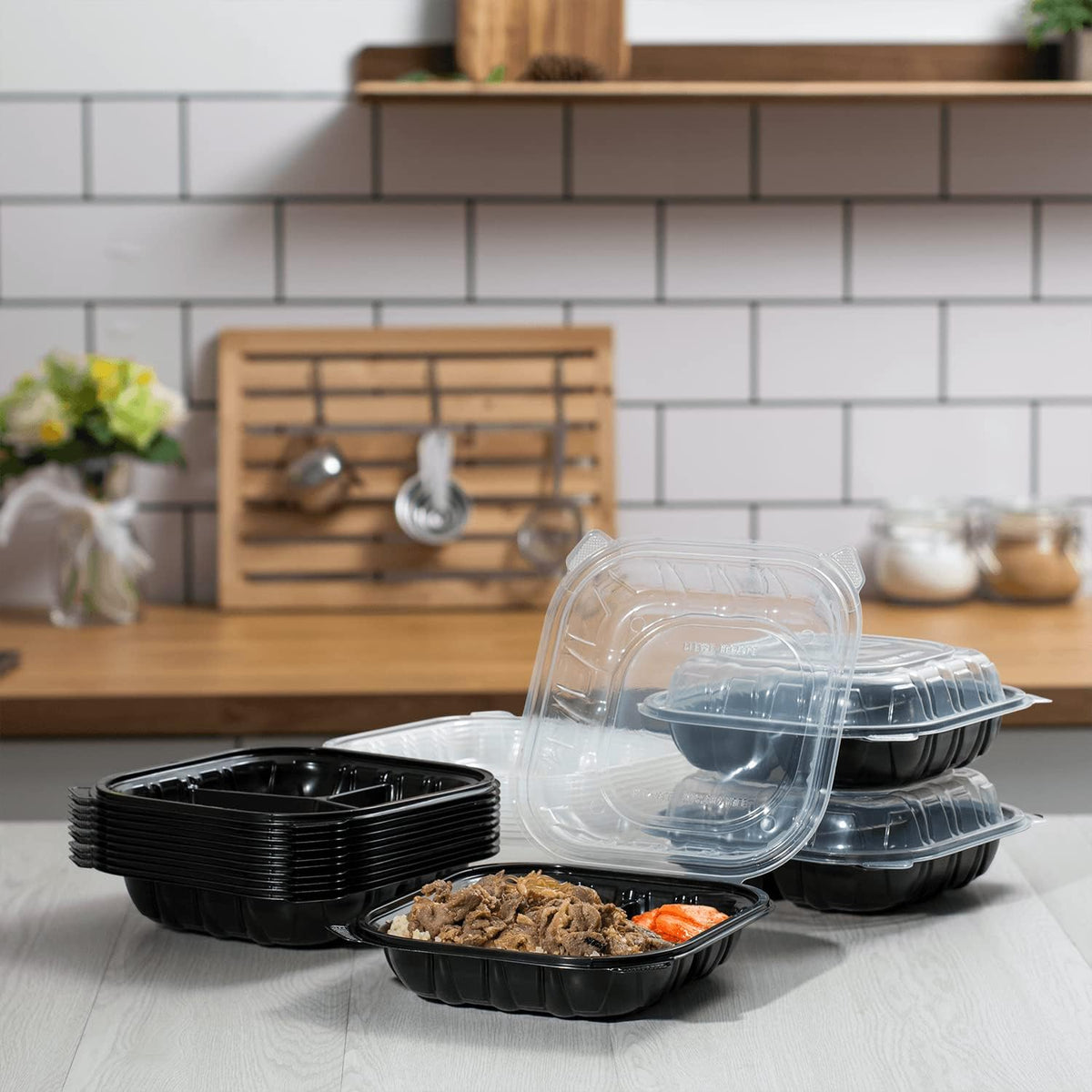 Karat Premium PP Hinged Container [150 ct], Take Out Food Containers - Case (9"x9", 3 compartments)