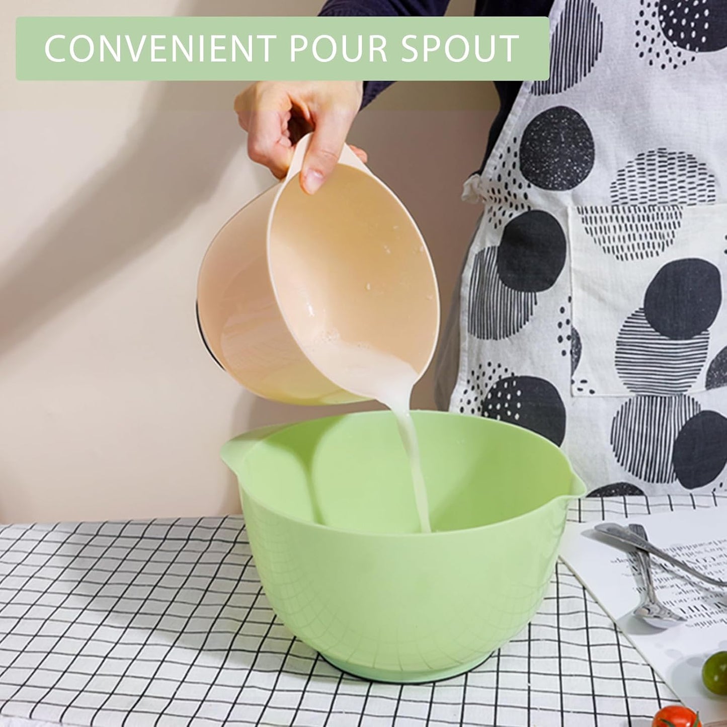BoxedHome Nesting Plastic Mixing Bowl Set With Pour Spout, Microwave and Dishwasher Safe, BPA free Non-Slip Base, Set of 4 Size 1.7, 2.5, 3.5 and 4.5qt, Great for Prepping, Baking, Cooking (Dark Blue)
