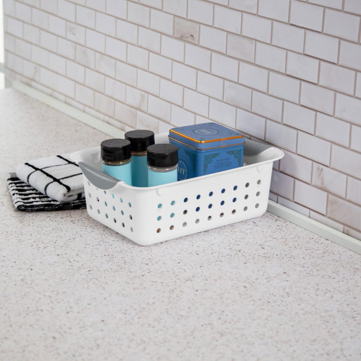 Sterilite 6-Pack Medium Ultra Basket, Open Top Plastic Storage Organizer, White - Classic Baskets for Organizing Countertops, Pantry Shelves, Kitchen Cabinets, Laundry Rooms or Home Offices