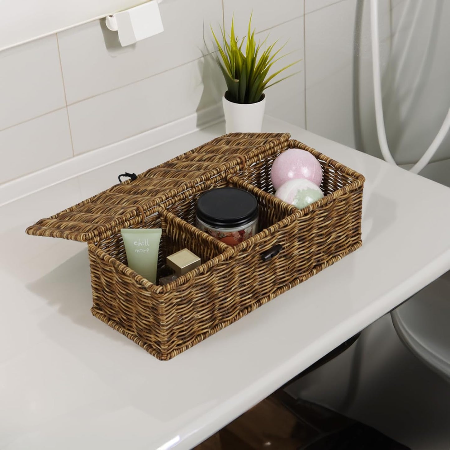 Water Hyacinth Storage Basket with Lid, Rectangular Tank Woven Wicker Baskets with Sections, Decorative Box for Snack Toys Bathroom (Water Hyacinth)