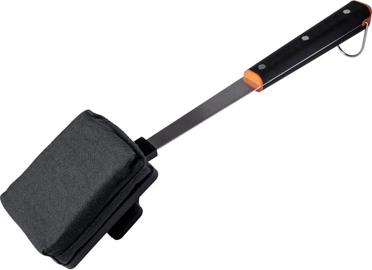 Traeger Grills BBQ Steam N' Clean Grill Brush – Bristle-Free Steam Cleaning Grill Brush for Hot Grates, Safe for Porcelain Grates & Flat Top Griddles, Dishwasher-Safe Replaceable Head