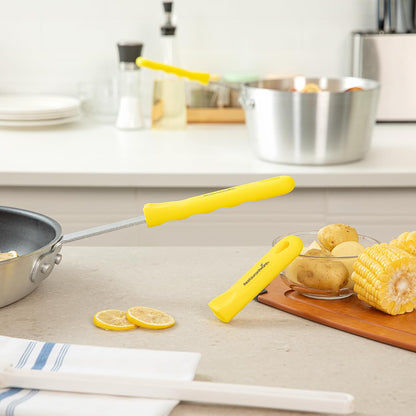 Restaurantware Silicone Pan Handle Cover Set 1-Count Heat-Resistant Removable Pan Handle Grips, Ergonomic Non-Slip Green Handle Protectors for Fry Pans and Sauce Pans