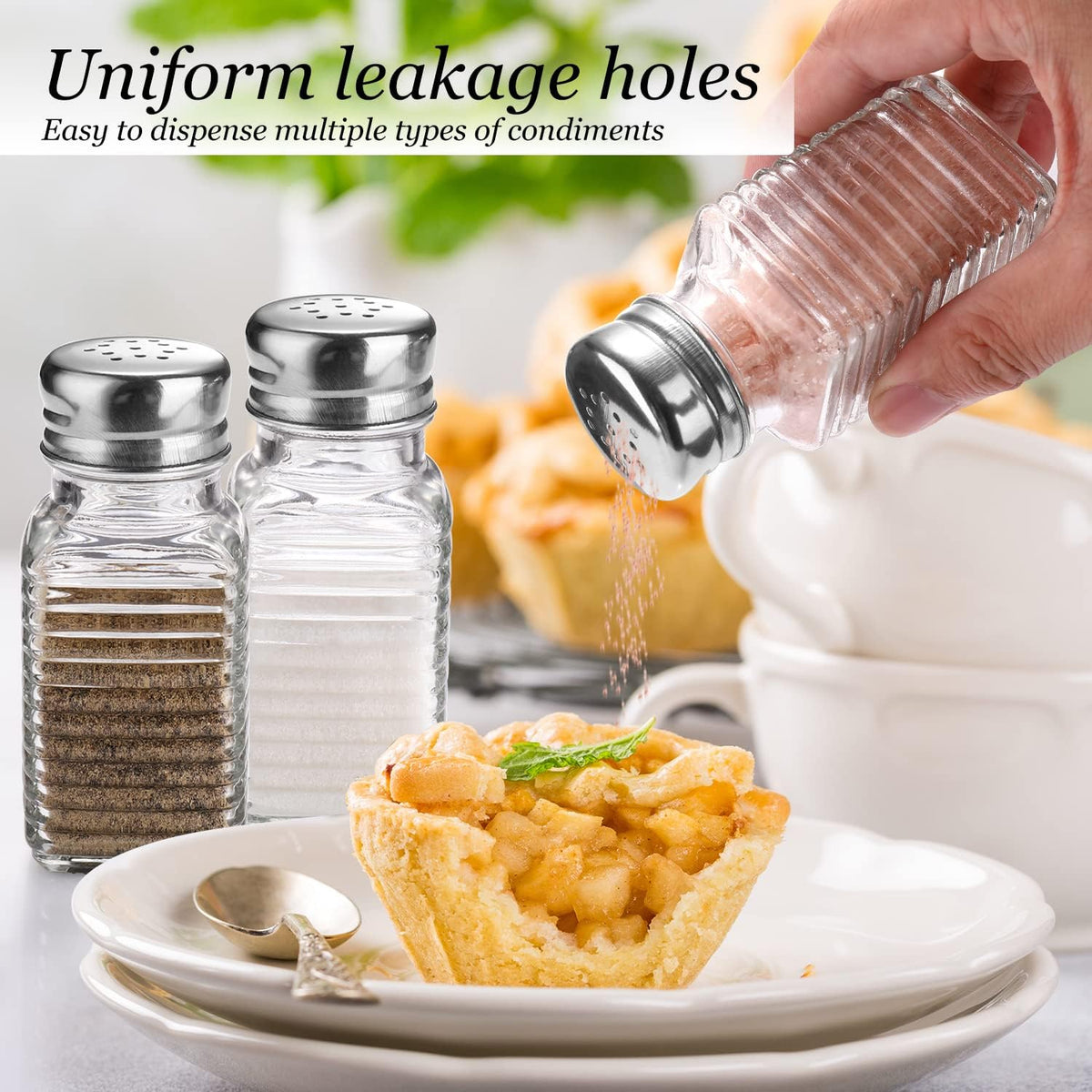 Salt and Pepper Shakers Set,Farmhouse Glass Spice Jars Kitchen Gadgets