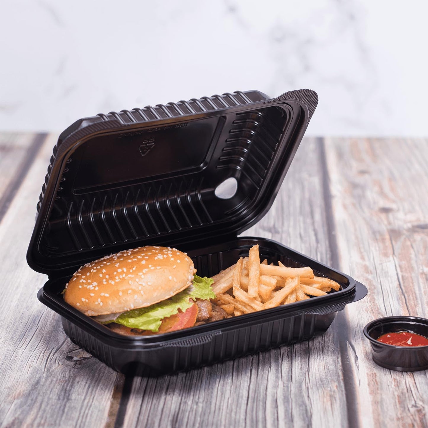 Karat FP-HC99PP-3CU 9"X 9" PP Hinged Containers 3 Compartment - (Case of 200)