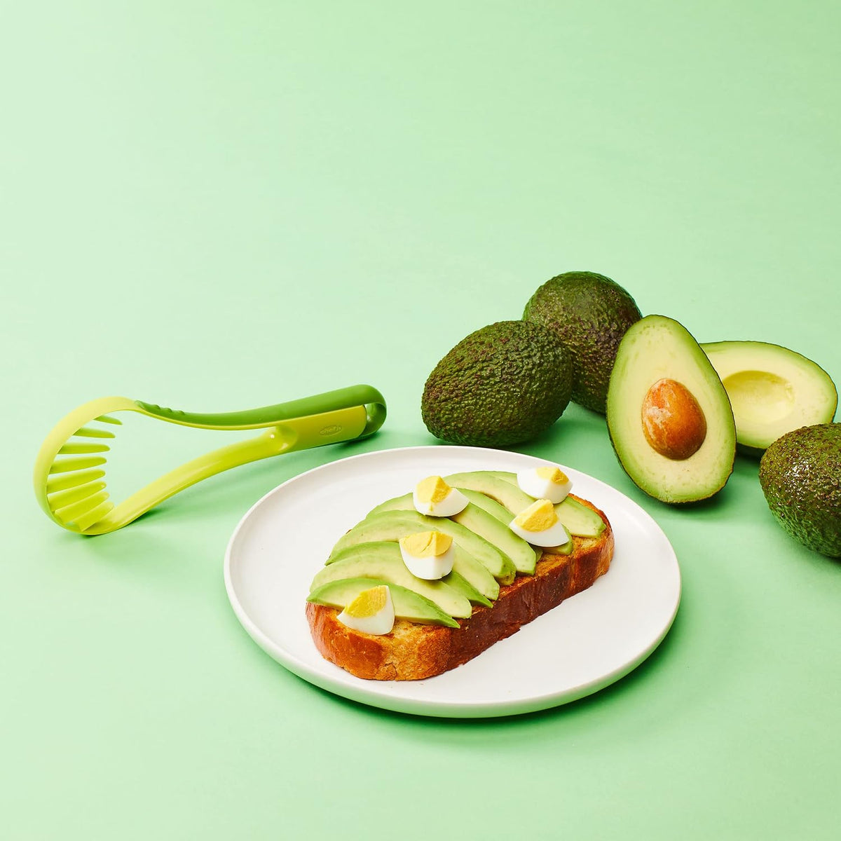 Chef'n Cher'n Flexicado Flexible Avocado Slicer with Plastic Blades