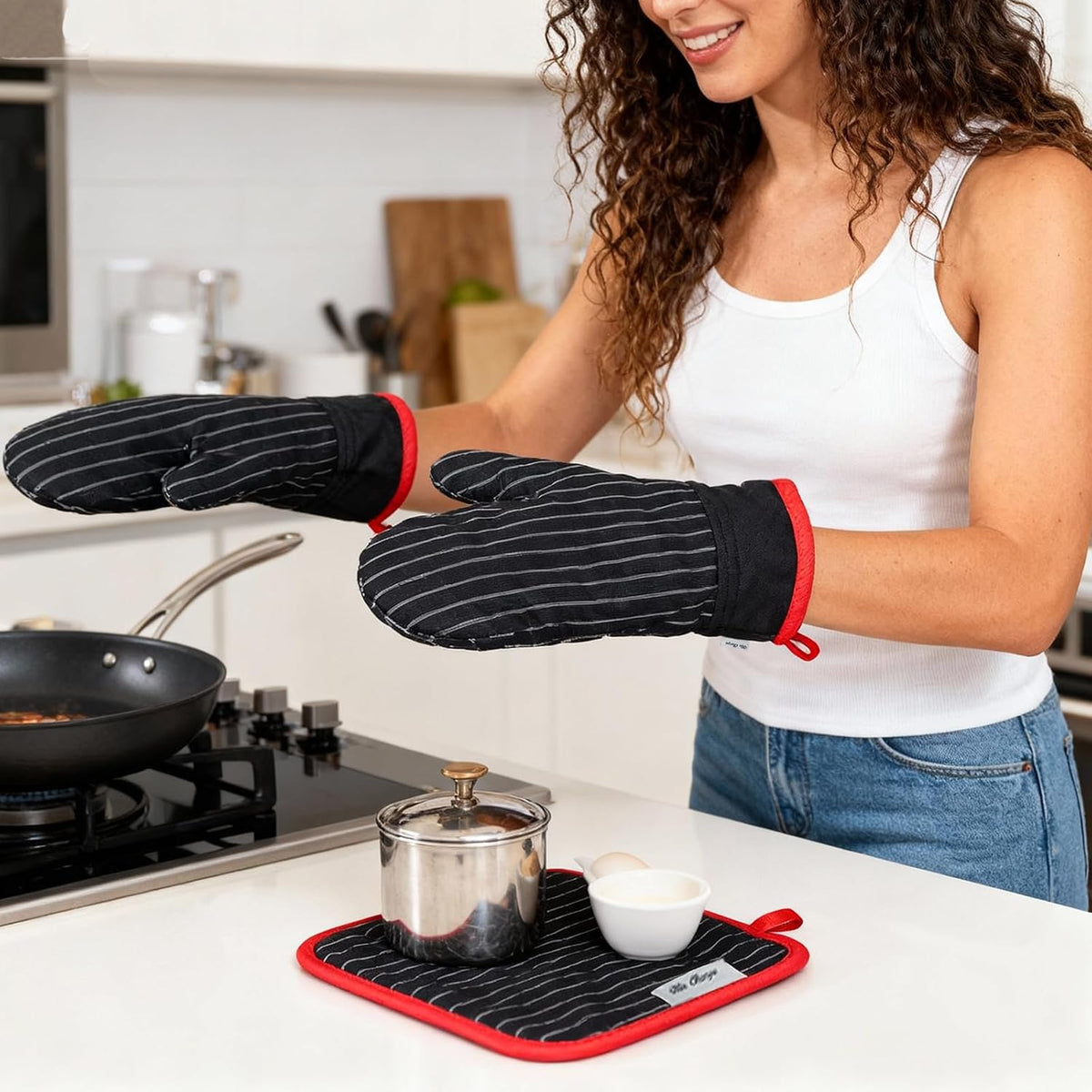 Oven Mitts and Pot Holders Sets,6 Pcs Oven Mitts and Potholders with Recycled Cotton High Heat Resistant Extra Thick Long Oven Mitts for Cooking(Black)