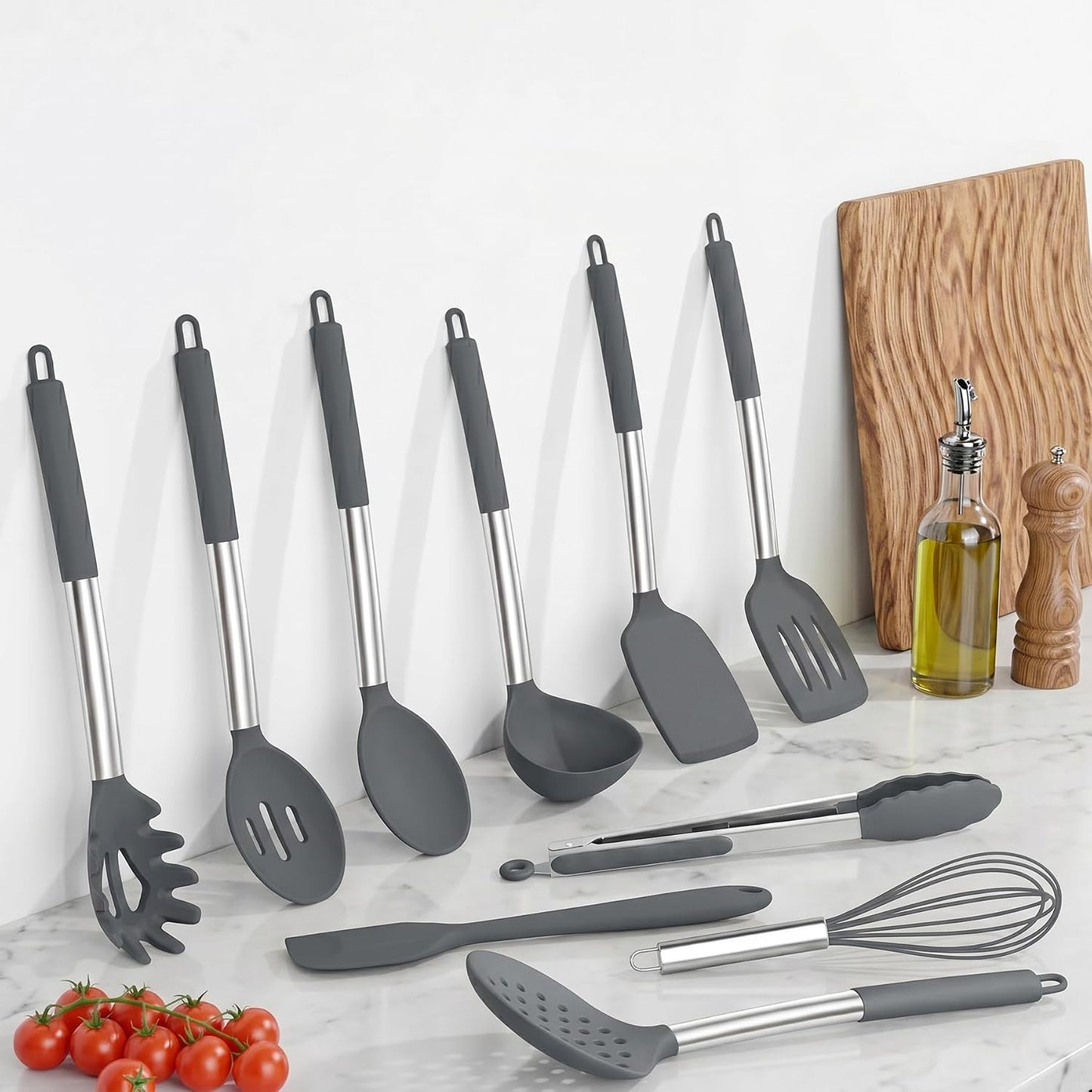 Onader Kitchen Utensils Set, 15 Pcs Silicone Cooking Utensils Set with Holder and Heat Resistant Stainless Steel Handle for Nonstick Cookware - Black