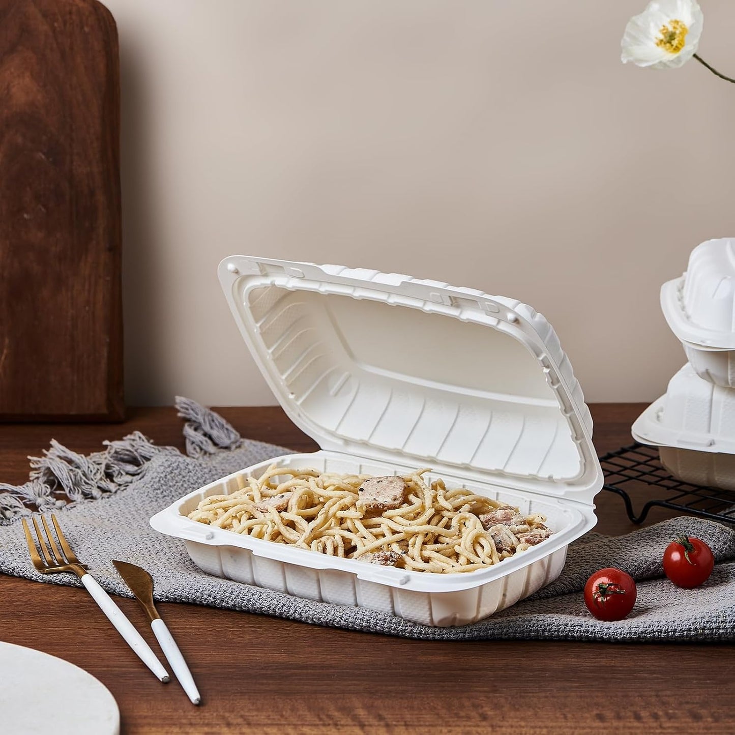 8X8 3-Compartment 50-Pack Plastic Clamshell Takeout Food Trays Heavy Duty Togo Disposable Box Carryout Meal Prep Packaging Catering Hinged Containers With Secure Snap Lid (Formerly FULING)