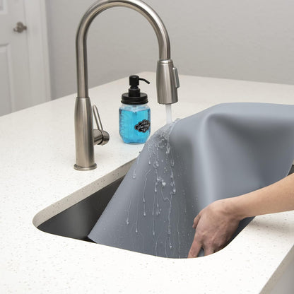 GASARÉ, Extra Large, Thick, Silicone Mat for Kitchen Counter, Heat Resistant Mat, Countertop Protector, Non-Slip, Easy to Clean, Cuttable, 25 x 17 Inches, Black