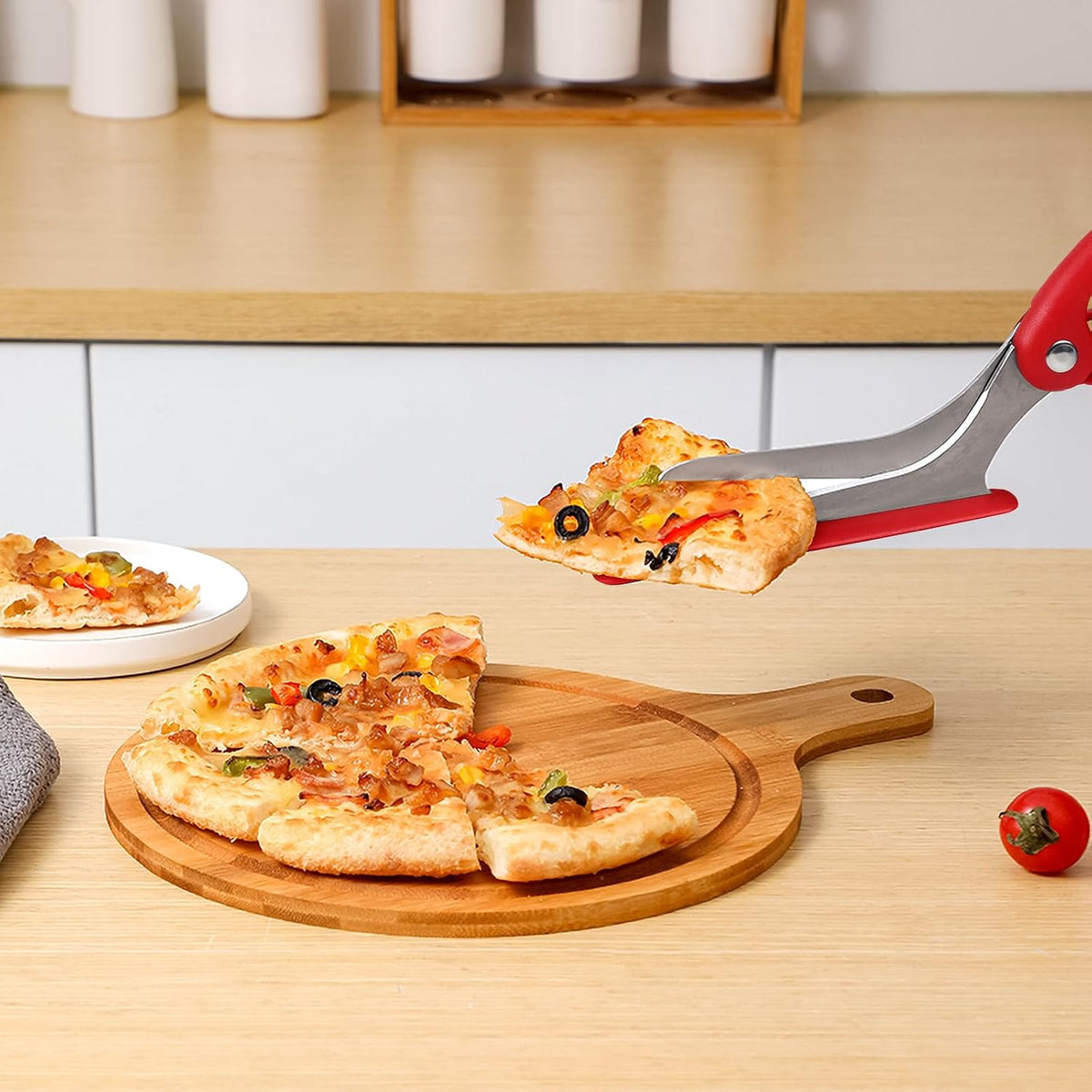 AmHoo Pizza Scissors Stainless Steel Blade Salad Pizza Slicer Pizza Cutter Scissors with Server Highly enjoy Excellent Gifts Red