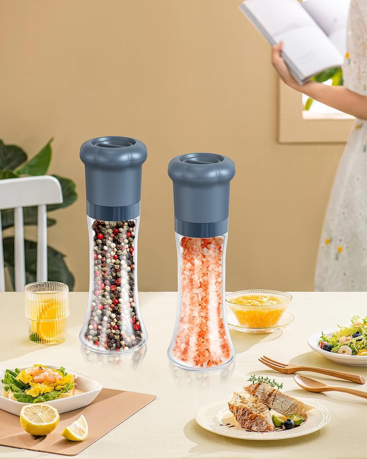 CIRCLE JOY Premium Manual Salt and Pepper Grinder Set, Refillable Salt and Pepper Shakers with Ceramic Blades, Adjustable Coarseness and BPA-free 180ml Glass Container, Tall Black White