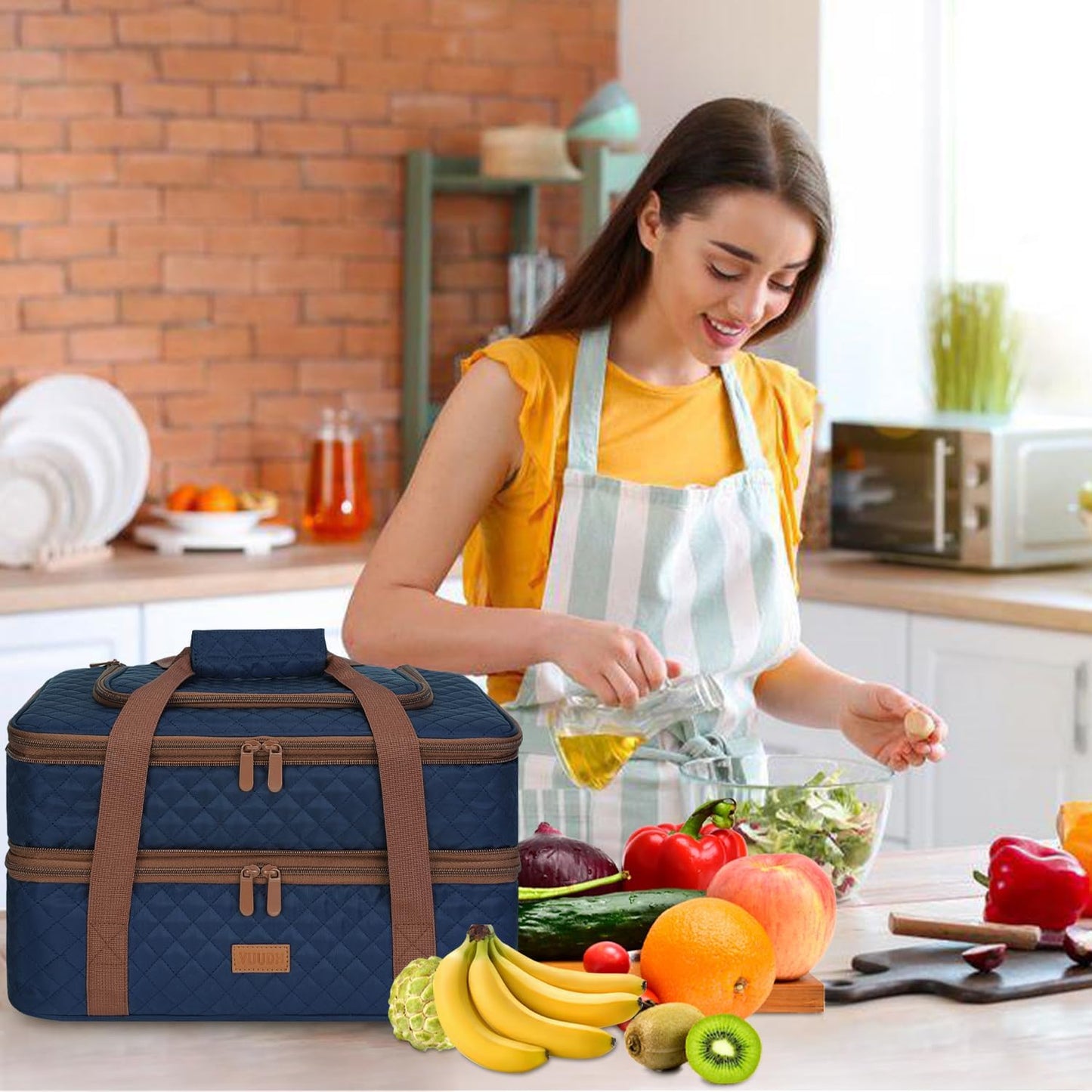 Quilted Double Decker Casserole Carrier - Expandable Dish Carrying Case for Hot or Cold Food, Lasagna Holder for Potluck Parties, Picnic, Beach, Fits 9"×13" Baking Dish (Black)
