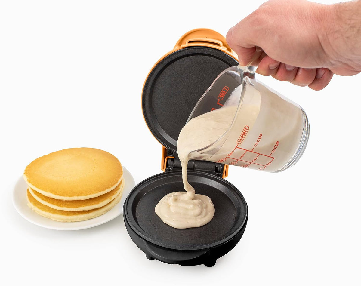 Nostalgia Retro Electric Large Hard-Boiled Egg Cooker, 7 Capacity, Poached, Scrambled, Omelets, Whites, Sandwiches, for Keto & Low-Carb Diets, Aqua