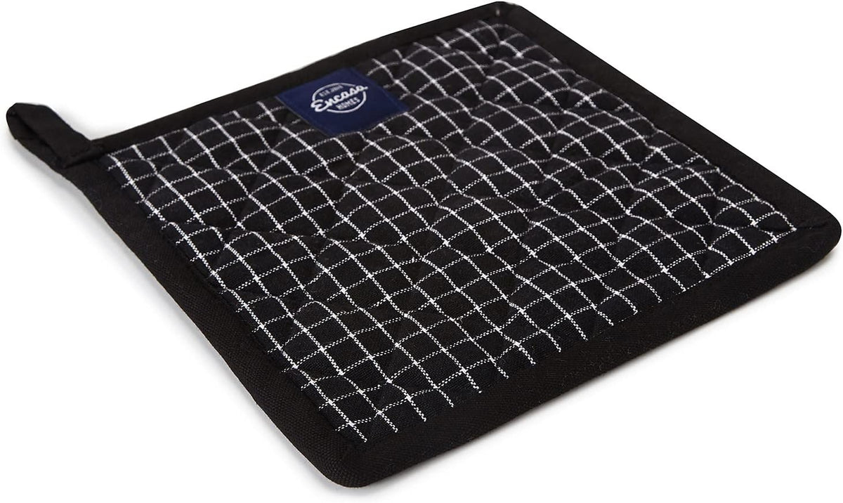 Encasa XO Pot Holders, Quilted Kitchen Hot Pads 8"x8" Black