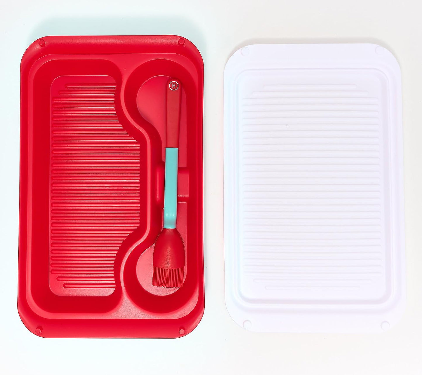 Henning Lee Marinating Tray & Brush Set, 3-Piece BBQ Prep and Serving Set – Dual-Purpose Lid, Silicone Basting Brush, BPA-Free, Dishwasher Safe, Grill Accessories for Meat, Veggies & More (Black)