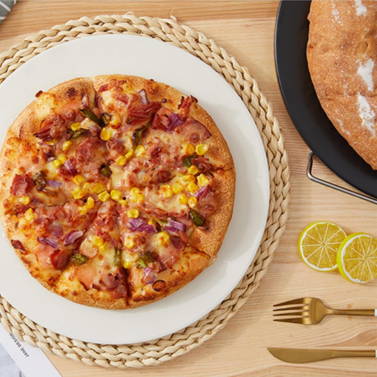 9'' Pizza Stone for Oven and Grill Round Baking Stone Heavy Duty Cordierite Pizza Cooking Pan for Indoor Electric Ovens Baking Crisp Crust Pizza Bread with RV Oven Home(23cm*1cm)