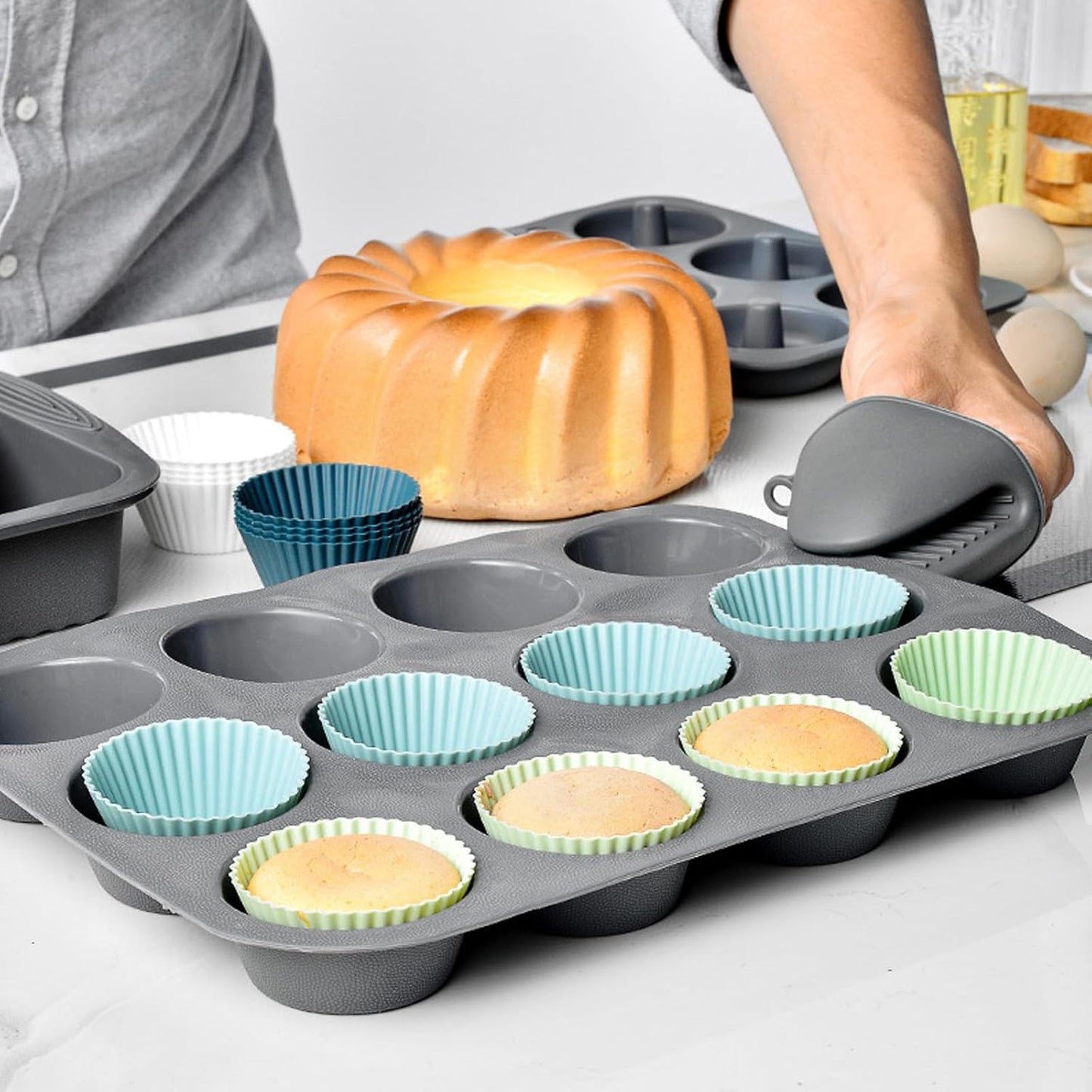 12pcs Silicone Cupcake Baking Cups, Reusable Silicone Baking Cups, BPA Free, Easy Clean Pastry Muffin Molds