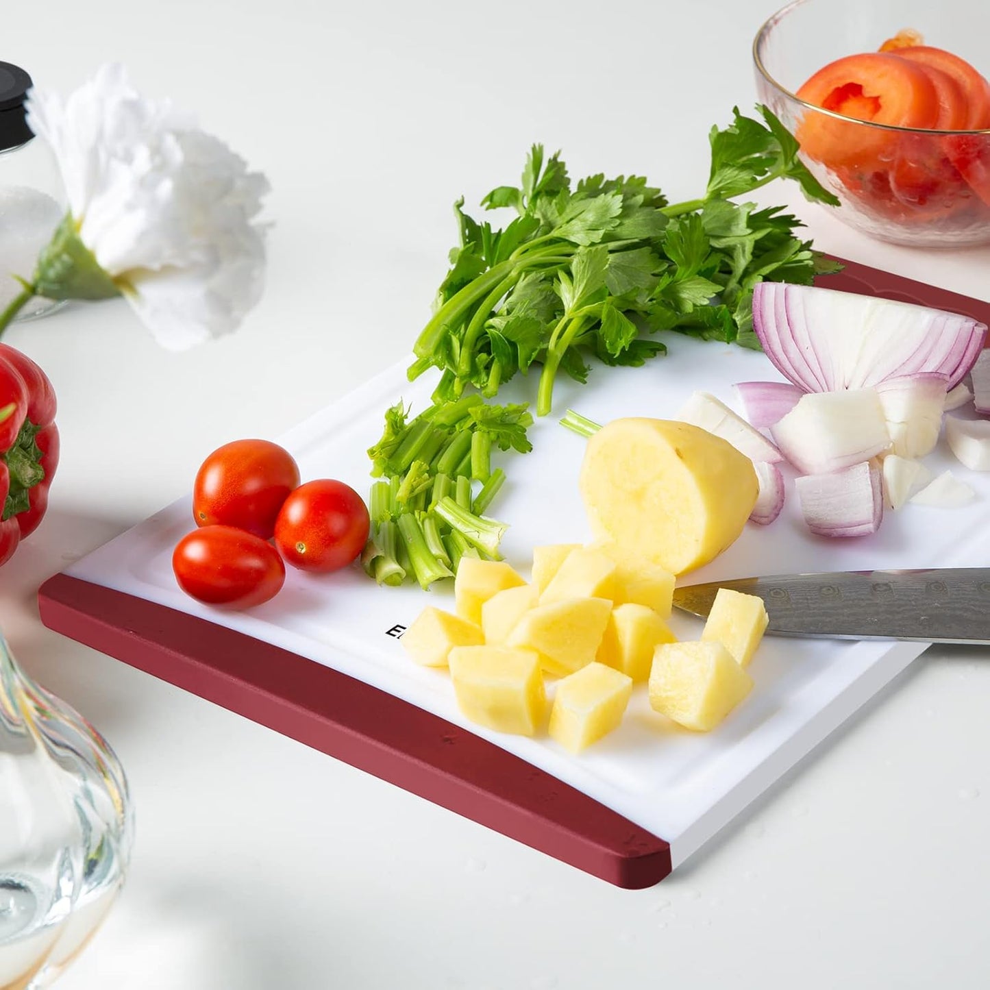 Extra Large Cutting Boards, Plastic Cutting Boards for Kitchen (Set of 4) Cutting Board Set Dishwasher Safe Chopping Board with Juice Grooves Easy-Grip Handles, Grey, Empune