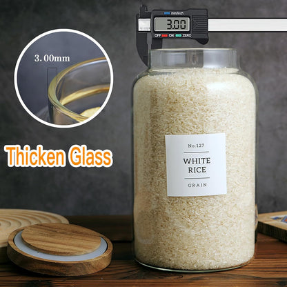 CZHQSMZ Set of 2 Large Glass Flour and Sugar Containers with 132 Pantry Labels - Glass Food Storage Jars with Airtight Bamboo Lid for Flour Pasta Candy Coffee Cookie and More(1 Gallon/4000 ml)