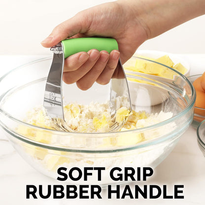 Zulay Premium Multi-purpose Stainless Steel Bench Scraper & Chopper, Easy to Read Etched Markings for Perfect Cuts, Quick & Easy Multi-use Dough Scraper, Dough Cutter & Pastry Scraper (Black)