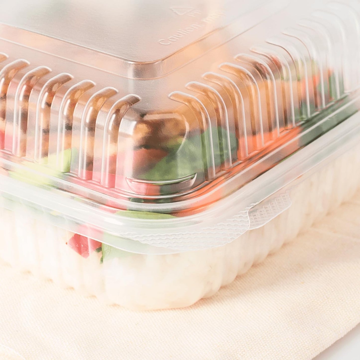 Karat FP-HC99PP-3CU 9"X 9" PP Hinged Containers 3 Compartment - (Case of 200)