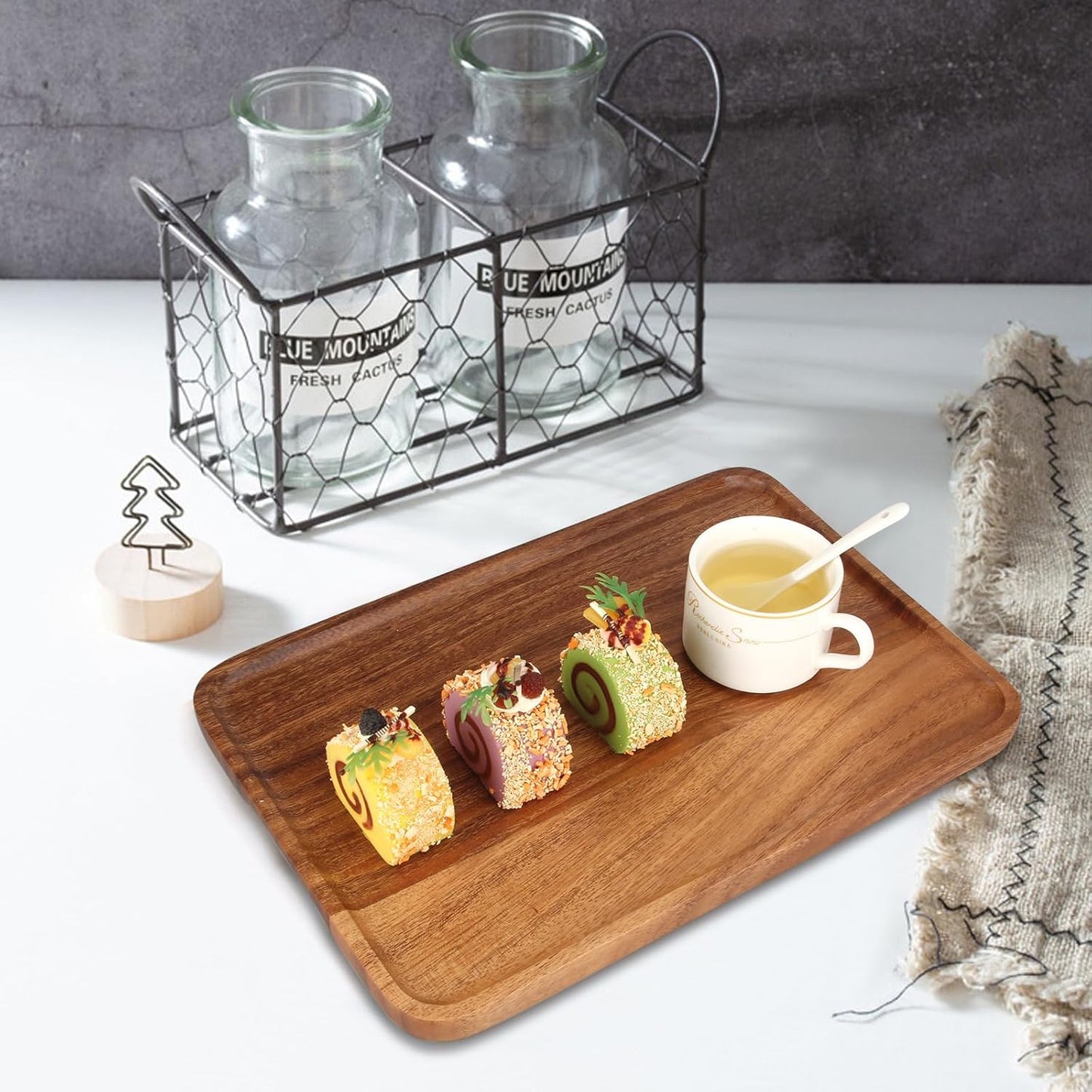 Large Wooden Serving Trays Long Party Charcuterie Boards Acacia Wood Platters Serving Cheese Board Rectangular Appetizer Snack Plates Rectangle Kitchen Dinner Platter for Food Dish Cake Dessert Tray