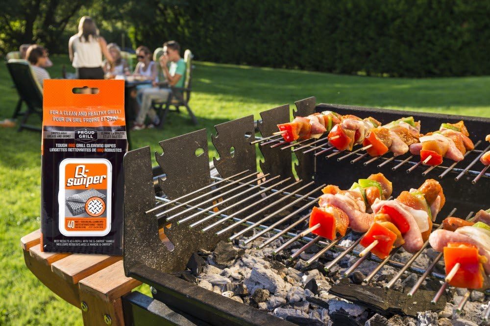 Proud Grill Q-Swiper Grill Cleaning Wipes - Bristle & Wire Free BBQ Cleaner, Heavy Duty Degreaser Wipes, Grease & Grime Remover for Outdoor Barbecue Grills - Gifts for Men, 40 Count, 1-Pack