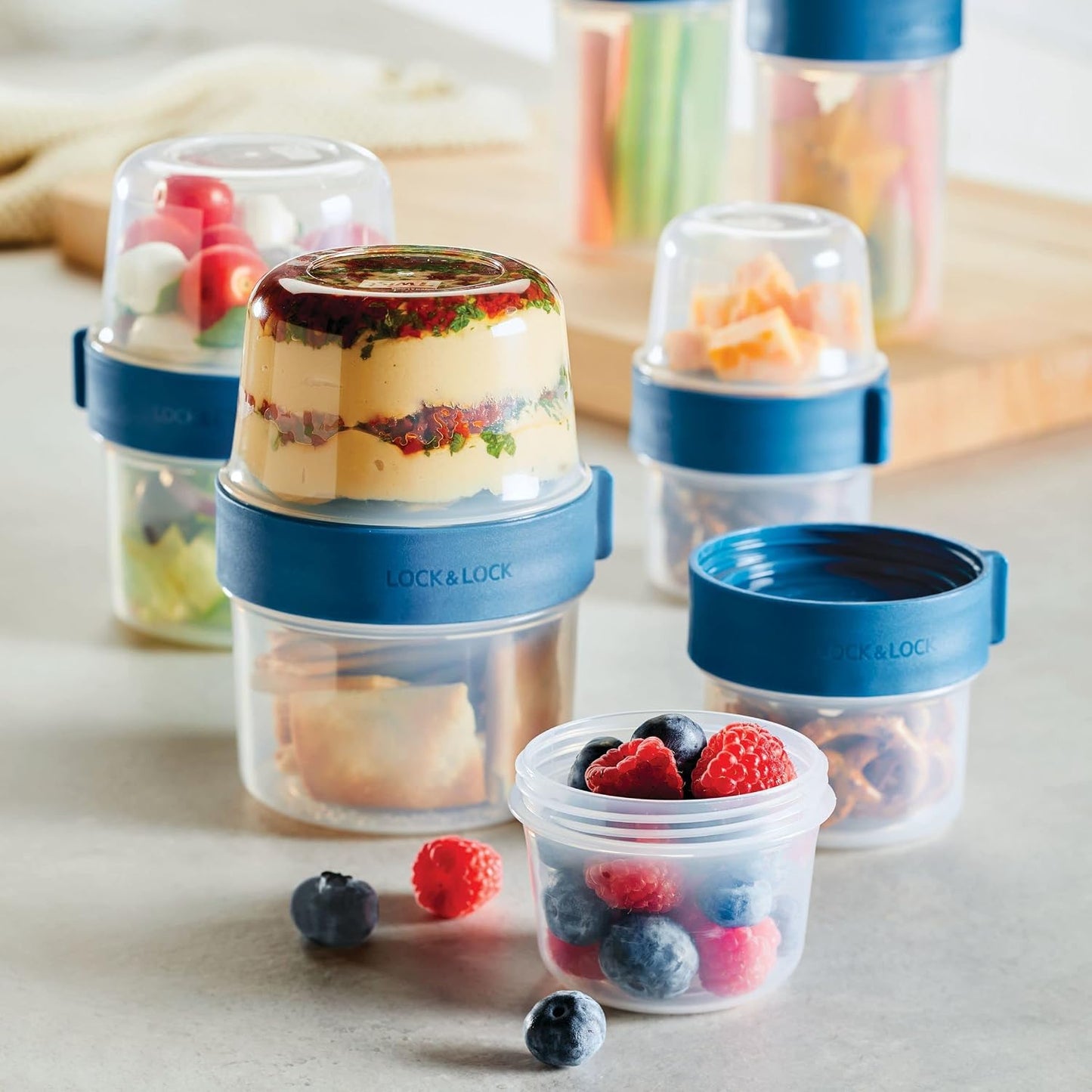 LOCK & LOCK LocknLock Easy Essentials Twist Two Way Food Storage Container, BPA-Free/Dishwasher Safe, 10-Piece Set, Clear
